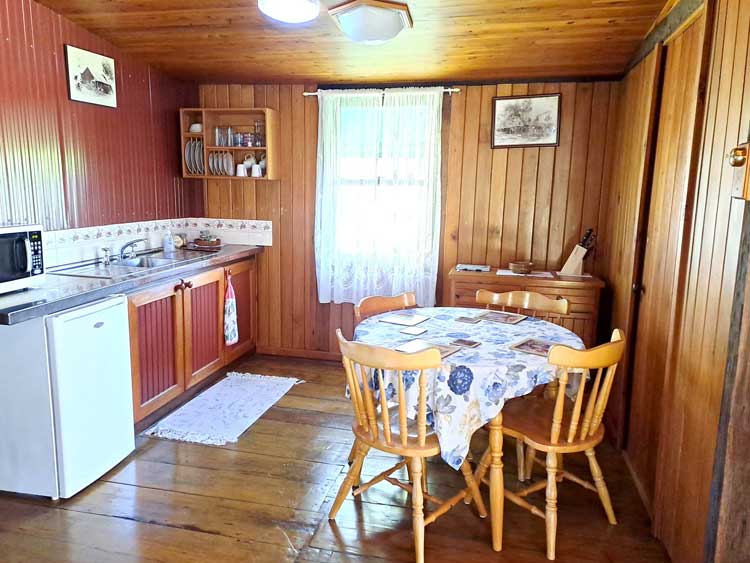 Mulberry Hut Accommodation Mulberry Hut Accommodation
